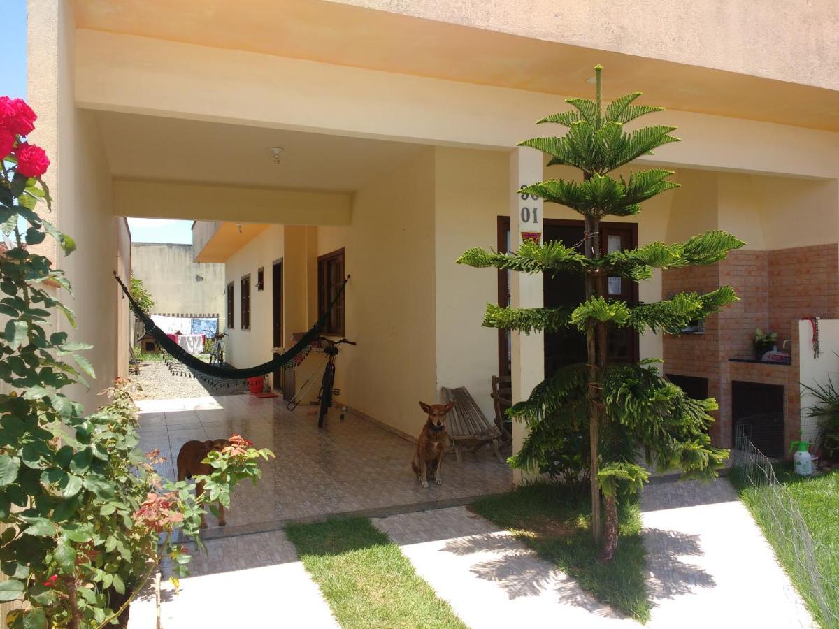 Um Quarto Em Casa Agradavel Pereque Eksteriør bilde